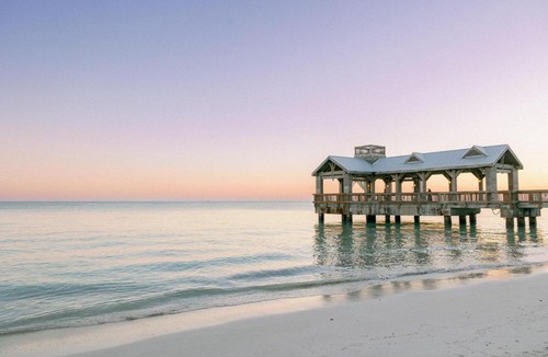 Uptown - Upper Duval Resort | The Reach Key West, Curio Collection by Hilton