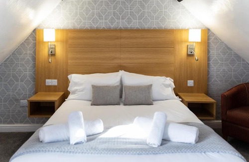Spalding Bed & Breakfast | The Red Lion Hotel