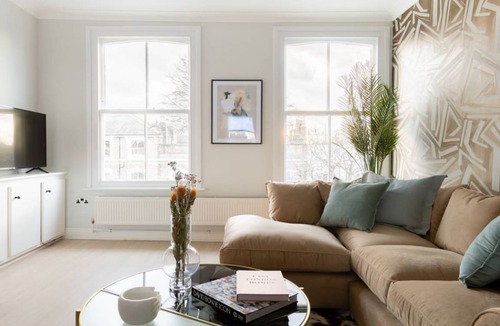 Hackney Downs Apartment | The Stoke Newington Common - Modern & Bright 3BDR Apartment