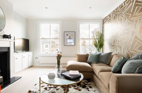 Hackney Downs Apartment | The Stoke Newington Common - Modern & Bright 3BDR Apartment