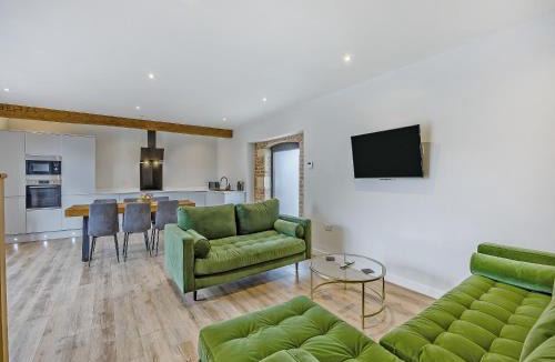 Glentham House | The Stone Barn