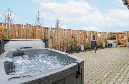 Derbyshire Cottage | THE STY, romantic, with hot tub in Hatton, Derbyshire