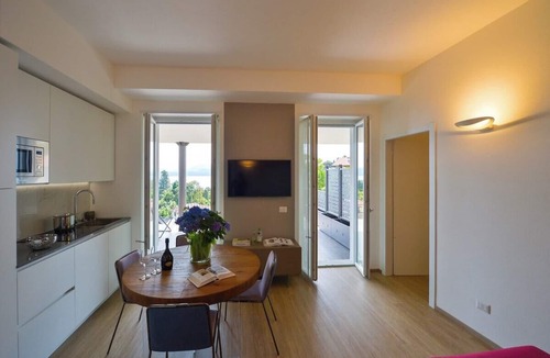 Baveno Apartment | The View-Star: design apt. with terrace