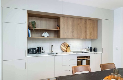 Te Aro Apartment | The Windsor - 3BR City Stay in Wellington CBD
