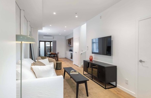 Te Aro Apartment | The Windsor - 3BR City Stay in Wellington CBD
