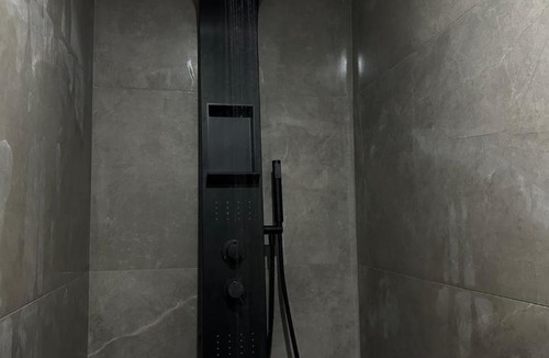 Courcelles Apartment | Thera Priva chambre de luxe