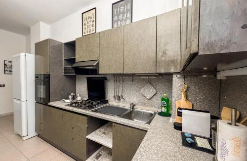 Loreto Apartment | Three-room apartment 2 bedrooms with balcony 2 min from Centrale