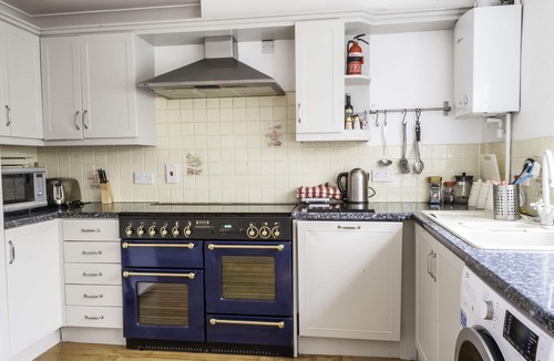 Bembridge House | Tides Reach, Popular 5 Bedroom Holiday Home Bembridge Village.