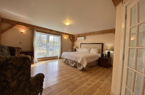Brighton Bed & Breakfast | Timber House Resort