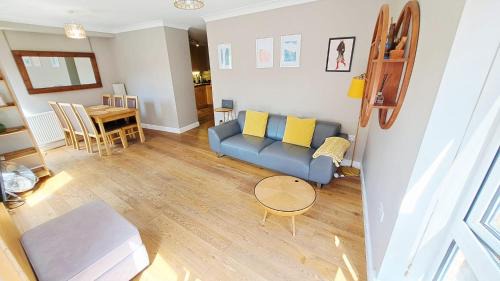 Northumberland Park Apartment | Tottenham Spur Hideaway