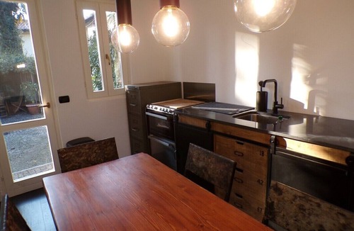 Cerro Apartment | Traditional Independent Two-Level Home with Garden, Steps from the Lake