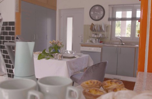 Batalha House | Tranquility and Unforgettable Moments at Casa Colipo