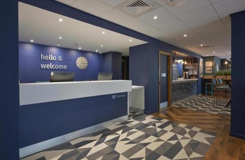 Dunmow Hotel | Travelodge Stansted Great Dunmow