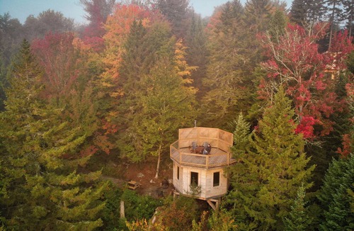 Saint-Faustin-Lac-Carre House | Treehouse #20 | The Rockhouse