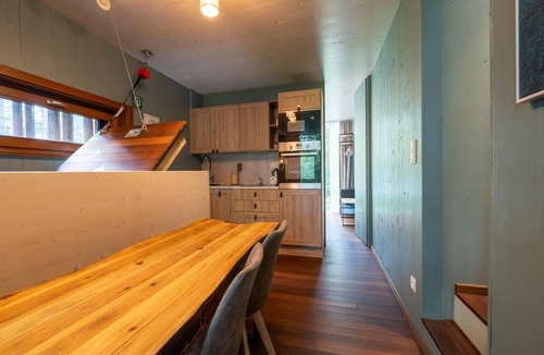 Maubray House | Treehouse magic! Live it by belvilla
