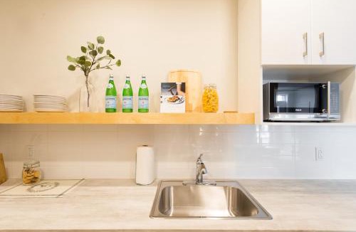 Little Italy Apartment | Trendy Little Italy 3 Bedroom Condo by Den Stays