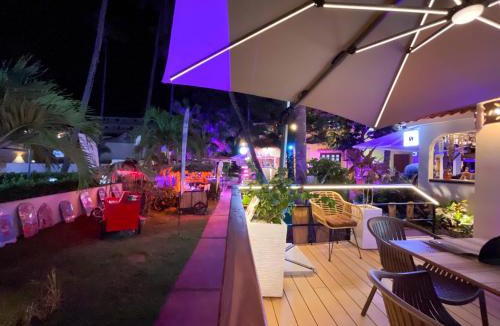 Bavaro Hotel | Tropical Suites Studios Hotel - Beach Club, Spa, Restaurants - playa Los Corales