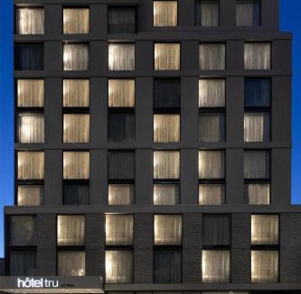 Gay Village Hotel | Tru By Hilton Montréal centre-ville