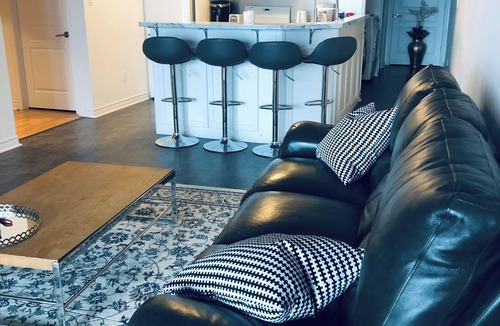 Sudbury Apartment | Two bedroom guest suite on the lake