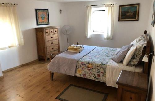 Linda-a-Pastora House | Typical small house near Lisbon