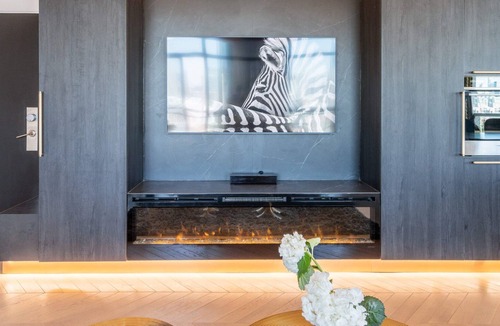 King West Village Apartment | Ultra Luxury Custom Downtown 1BDRM Unit