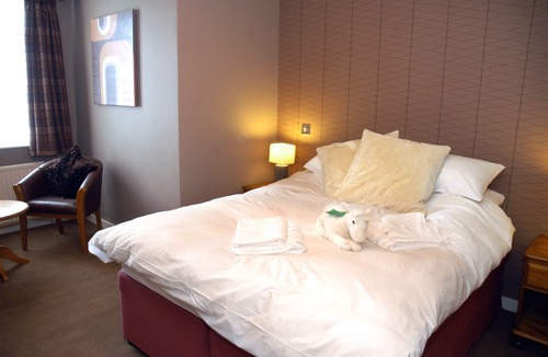 Gunthorpe Hotel | Unicorn, Gunthorpe by Marston's Inns