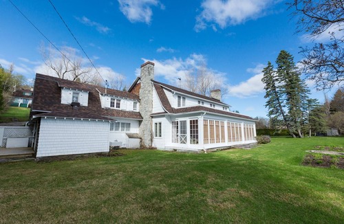 Pointe-au-Pic Cottage | Unique centennial villa in La Malbaie Charlevoix - La Rocaille