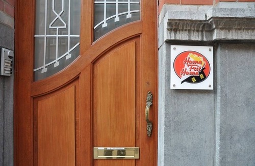 Vorst Apartment | Unusual and unique in Brussels! + garden + secure private parking