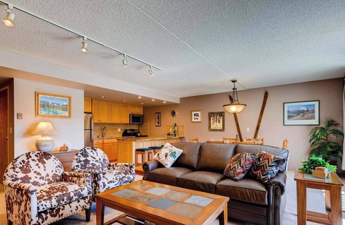 Peak 9 Condo | Unwind in Spacious Comfort. Retreat in an Unbeatable Breck Location TE511