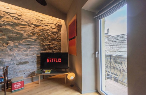 Carate Urio Apartment | Urio's Castle Suites