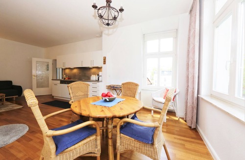 Seebad Heringsdorf Apartment | Vacation apartment/apartment for 3 guests with 58m² in Seebad Heringsdorf (270165)