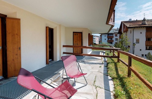 Sankt Moritz-Bad Apartment | Very well located apartment house in the area of Park-Salet.