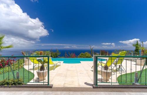 Gaula Villa | Villa Black Rock by Holiday Rental Madeira