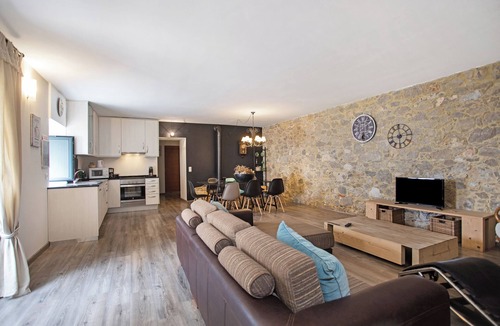 Serra d'El Rei Villa | Villa 'Casa Centenária' with Terrace & Wi-Fi