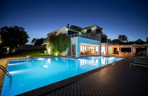 Corfu Town Villa | Villa Electra - Eight Bedroom Villa, Sleeps 23