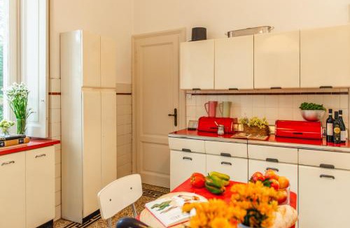 Monate Villa | Villa Evelina