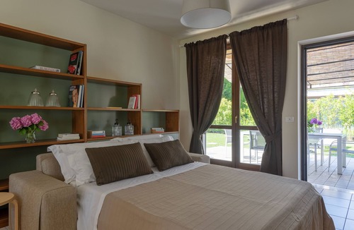 Roe House | Villa garden 3 rooms 7 bed garage wifi Gardasee (CIN IT017164C25S8NZEZ8)