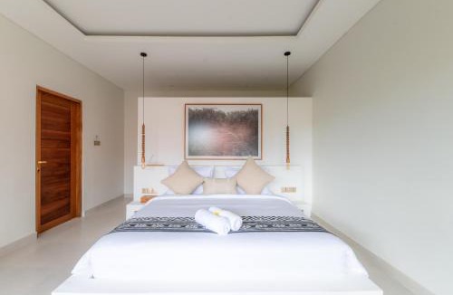 Padonan Villa | Villa Kimaya - 3BR Tropical Luxury Pool Villa in Canggu
