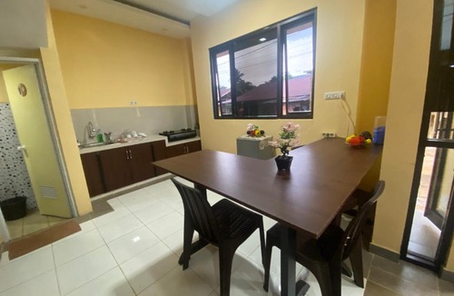 Soroako Hotel | Villa Matano Sorowako 2 Redpartner