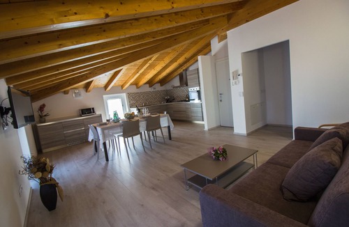 Domaso Villa | Villa Perla Del Lago : main villa - lake views, pool, hot tub, max. 14 people