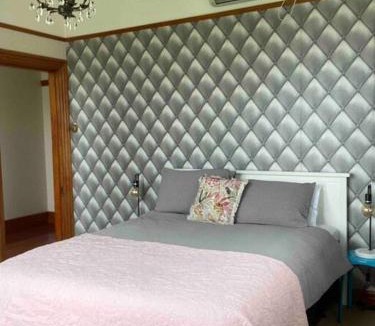 Masterton House | Villa Retreat