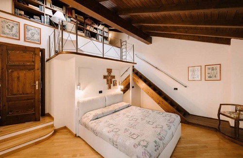 Olgiate Comasco Villa | Villa Rosalia holiday home