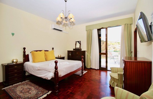 Madeira Island Villa | Villas Quinta da Lapa 2. Villa. Heated pool. WiFi