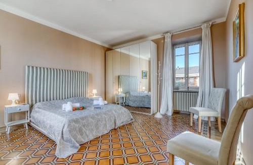 Angera Villa | Villino Maria private garden&relax - Happy Rentals