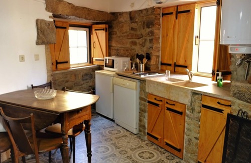 Torre de Moncorvo Apartment | Vita Portucale | Countryside Cottage Gem Moncorvo