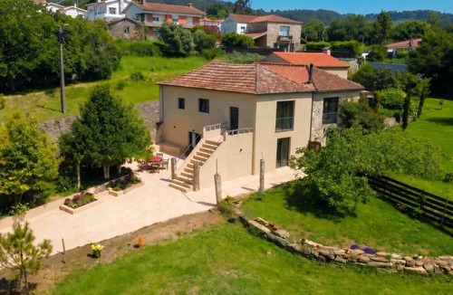 Lanhelas Villa | VIVA Countryside Escape Minho