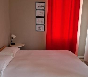 Torno Apartment | Voi da Noi Intero appartamento con parcheggio privato
