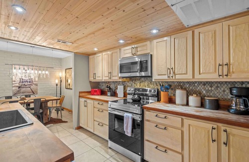 Northeast Santa Fe House | Walk Everywhere, Communal Pool, Kiva Fireplace