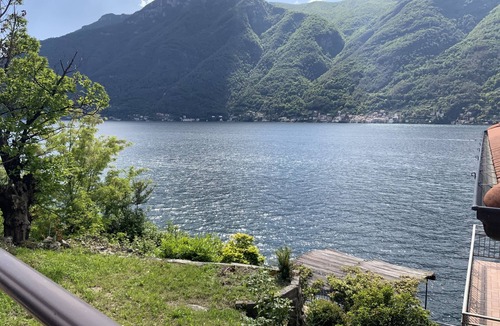 Nesso Apartment | Water Front Property with Lake Access & Boat Dock
