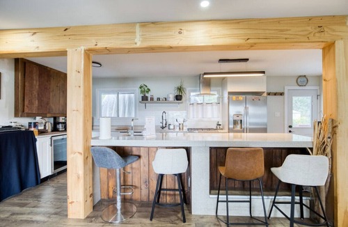 Quinte West Cottage | Waterfront Cottage w/Swim Spa, BBQ, & Boat Dock